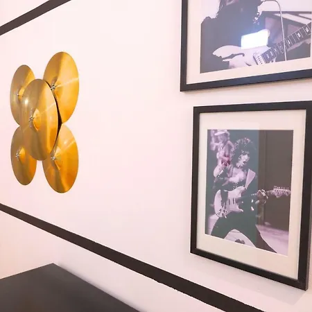 Guitar בילבאו